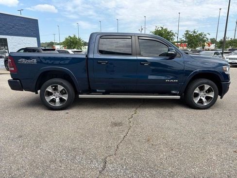 Used 2022 RAM 1500 Laramie AWD/4WD image 6