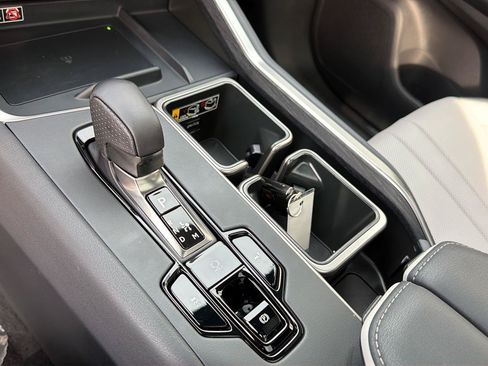 Certified 2026 Lexus TX 500h AWD w/ Technology Package image 29