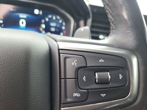 Used 2022 Chevrolet Silverado 1500 LTZ AWD/4WD image 20