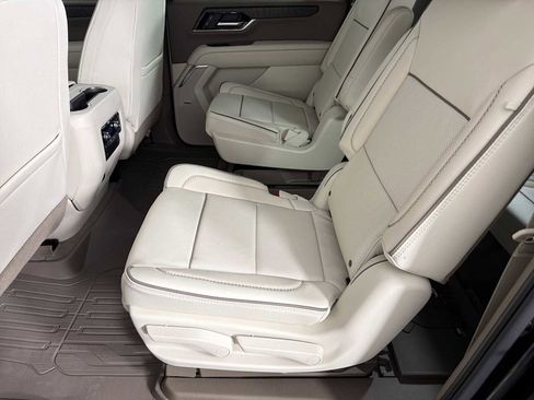 New 2026 GMC Yukon XL Denali w/ Sun & Power Step Package image 22