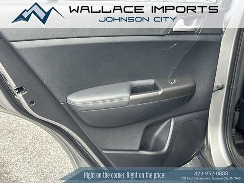 Used 2019 Kia Sportage LX AWD/4WD image 31