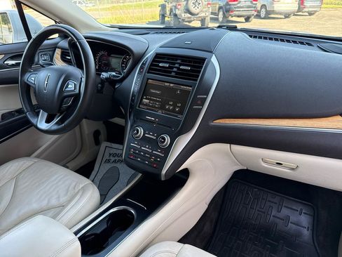 Used 2015 Lincoln MKC AWD w/ Equipment Group 101A Select image 12