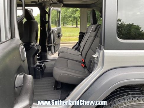 Used 2020 Jeep Wrangler Unlimited Sport S image 35