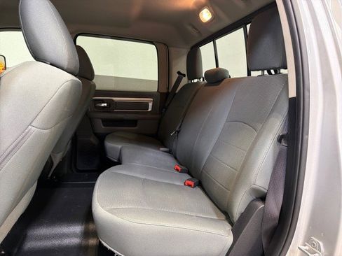 Used 2016 RAM 2500 SLT image 23