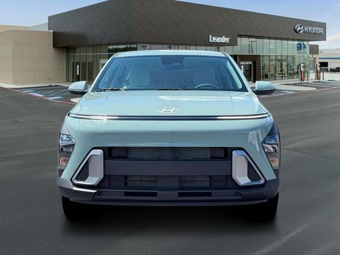 New 2026 Hyundai Kona SE image 12