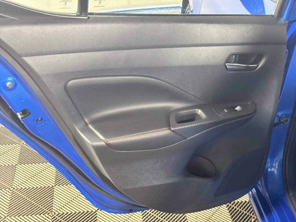 Used 2024 Nissan Versa SR FWD image 18
