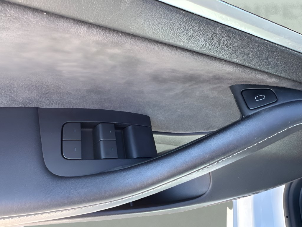Used 2023 Tesla Model 3 Standard Range RWD image 25