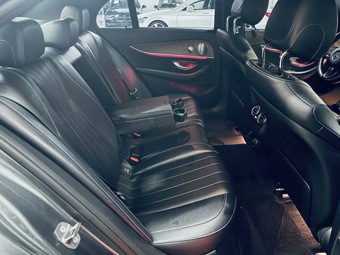 Used 2017 Mercedes-Benz E 300 4MATIC image 23