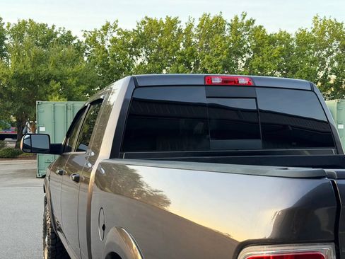 Used 2018 RAM 2500 Laramie AWD/4WD image 17