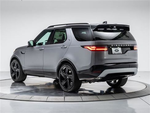 New 2026 Land Rover Discovery Limited Edition AWD/4WD image 3