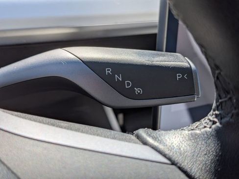 Used 2020 Tesla Model Y Long Range image 26