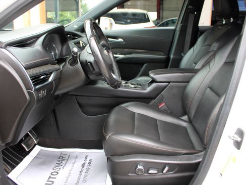 Used 2019 Cadillac XT4 Sport w/ Cold Weather Package AWD/4WD image 18