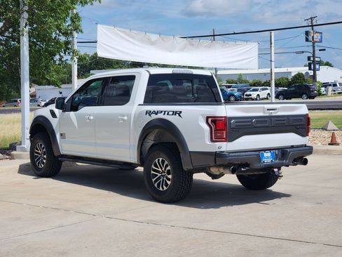 Used 2019 Ford F150 Raptor w/ Equipment Group 802A Luxury AWD/4WD image 7