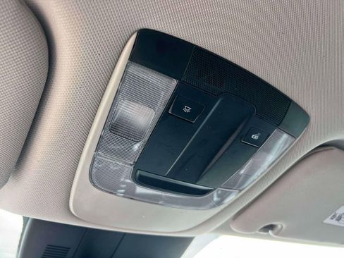 Used 2023 Kia Sorento LX image 29