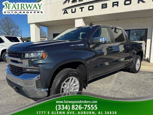 Used 2021 Chevrolet Silverado 1500 LT AWD/4WD image 2