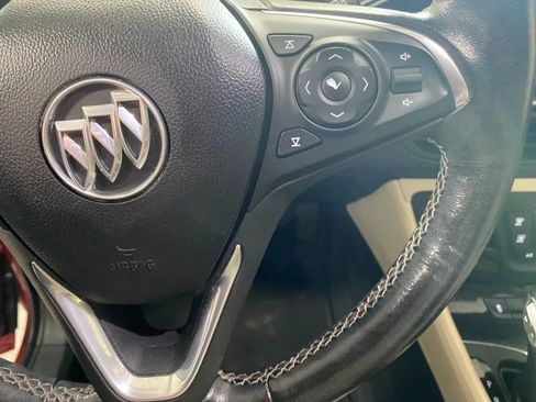 Used 2017 Buick Envision Essence FWD image 19