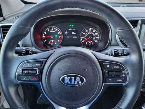 Used 2017 Kia Sportage EX image 21
