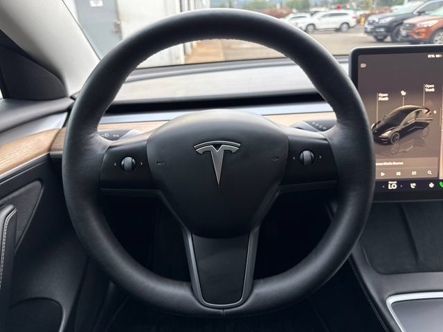 Used 2023 Tesla Model 3 Standard Range RWD image 19