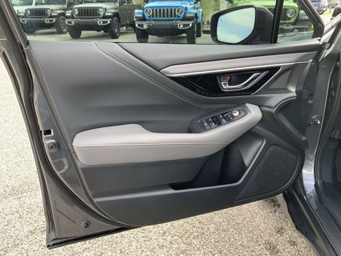 Used 2021 Subaru Outback Onyx Edition XT w/ Popular Package #2 image 19