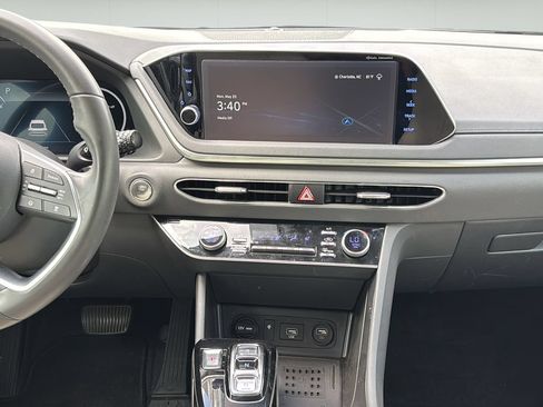 Used 2023 Hyundai Sonata SEL w/ Convenience Package FWD image 18