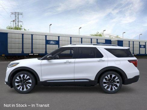 New 2026 Ford Explorer Platinum w/ LUX Leather Package AWD/4WD image 26