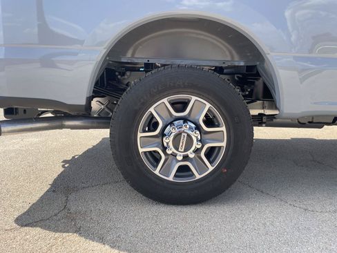 New 2026 Ford F350 Lariat RWD image 40