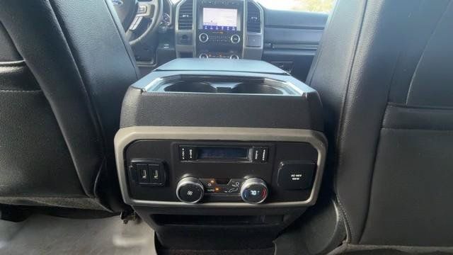 Used 2020 Ford Expedition XLT w/ Equipment Group 202A AWD/4WD image 23