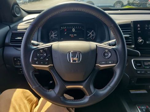 Certified 2023 Honda Passport TrailSport image 33