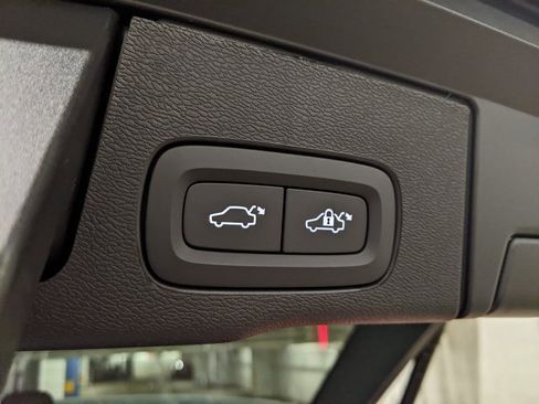 New 2026 Volvo XC60 T8 Polestar w/ Protection Package Premier image 29