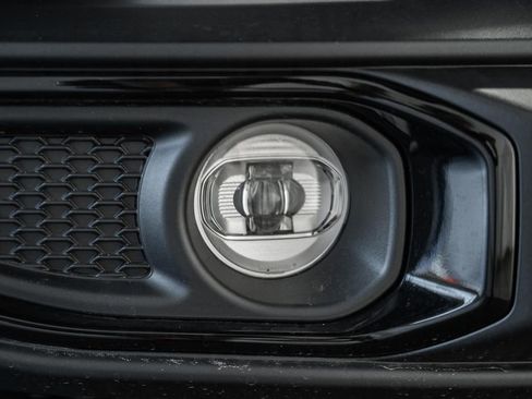 New 2025 Jeep Gladiator Sport image 11