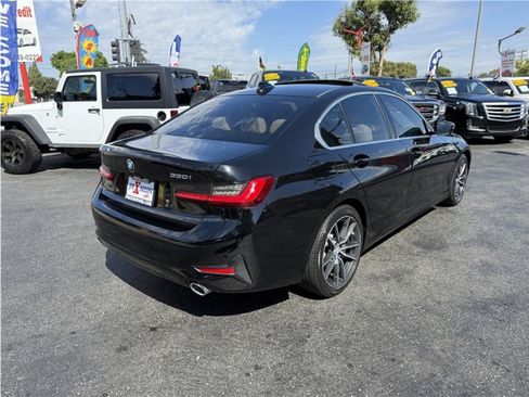 Used 2019 BMW 330i Sedan w/ Premium Package image 6