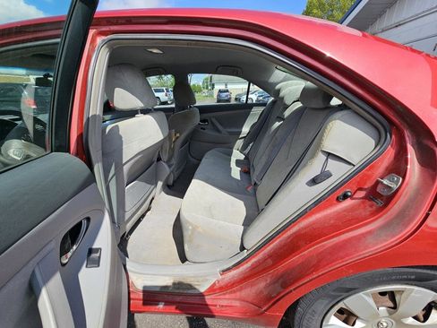 Used 2009 Toyota Camry SE FWD image 23