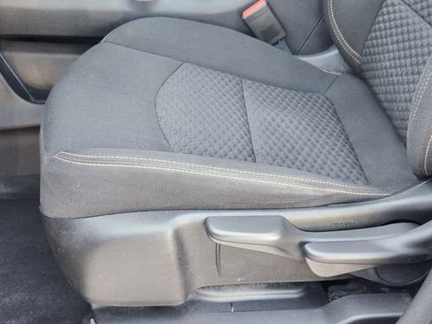 Used 2021 GMC Terrain SLE FWD image 18