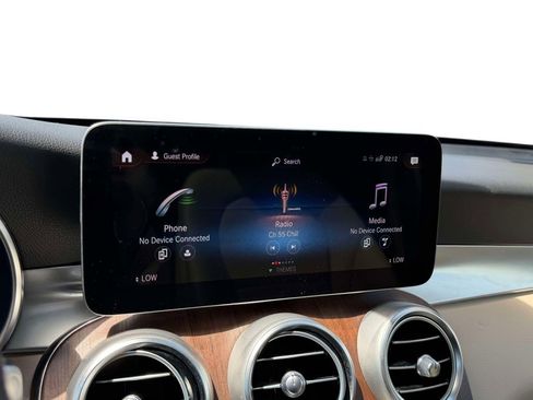 Used 2022 Mercedes-Benz GLC 300 4MATIC image 37
