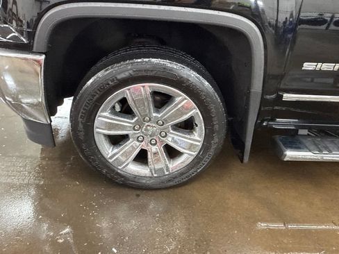 Used 2018 GMC Sierra 1500 SLT AWD/4WD image 11