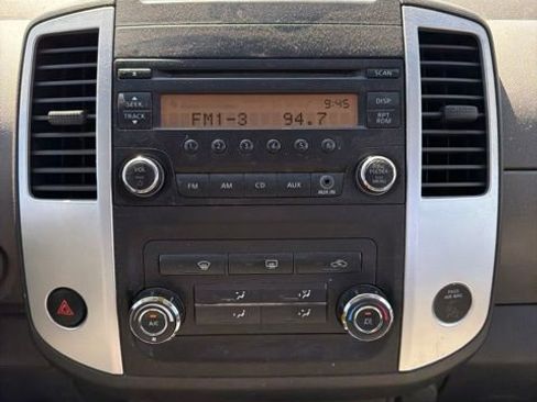 Used 2014 Nissan Xterra X AWD/4WD image 12
