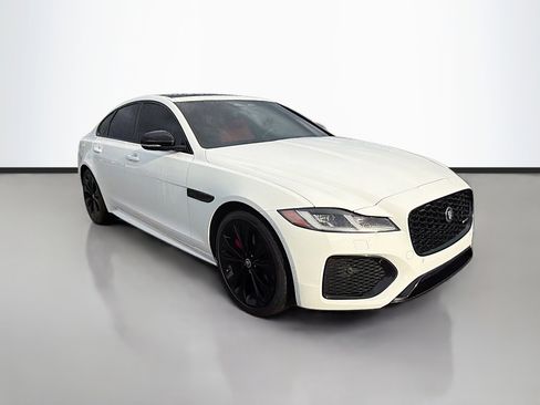 Used 2024 Jaguar XF R-Dynamic SE image 7