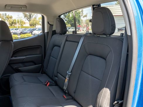 Used 2022 Chevrolet Colorado LT w/ LT Convenience Package RWD image 11