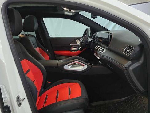 New 2026 Mercedes-Benz GLE 53 AMG 4MATIC Coupe image 19