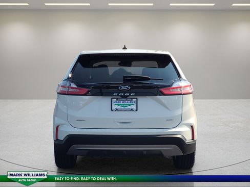 Certified 2023 Ford Edge SEL w/ Convenience Package AWD/4WD image 5