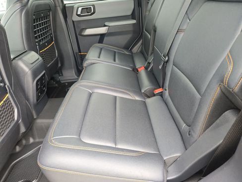 Used 2022 Ford Bronco Badlands AWD/4WD image 18