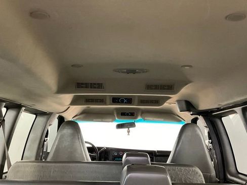 Used 2023 Chevrolet Express 3500 LS RWD image 24