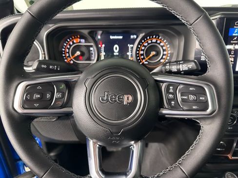 New 2026 Jeep Wrangler Sahara w/ Whitecap Package image 11