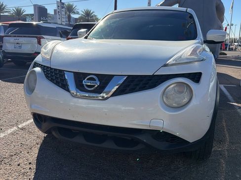 Used 2016 Nissan Juke S image 1
