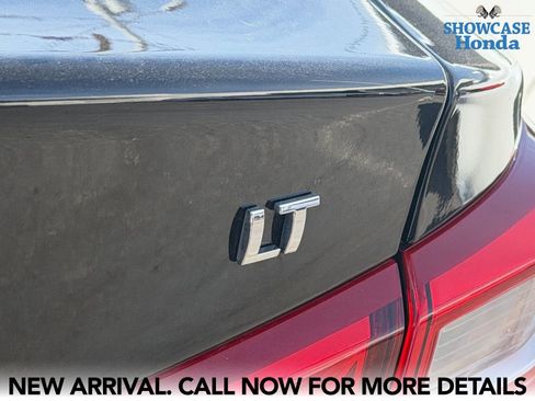 Used 2023 Chevrolet Malibu LT image 10