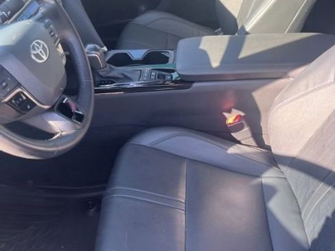 Used 2025 Toyota Camry XSE image 12