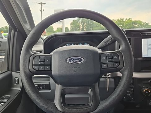 Used 2024 Ford F350 XL w/ FX4 Off-Road Package AWD/4WD image 49