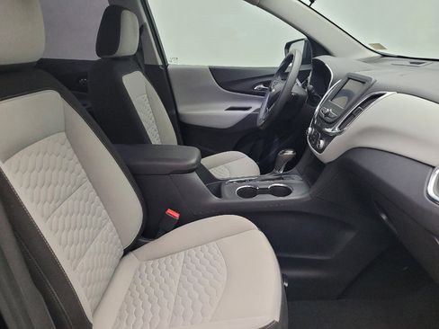 Used 2020 Chevrolet Equinox LS image 21