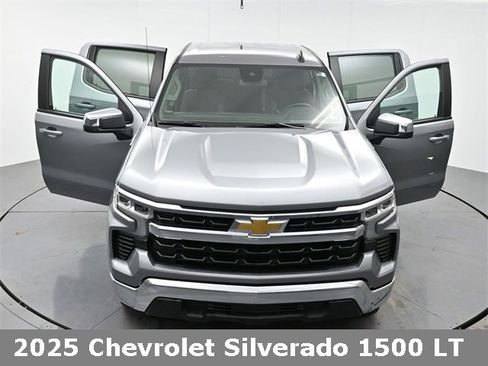 Used 2025 Chevrolet Silverado 1500 LT image 42