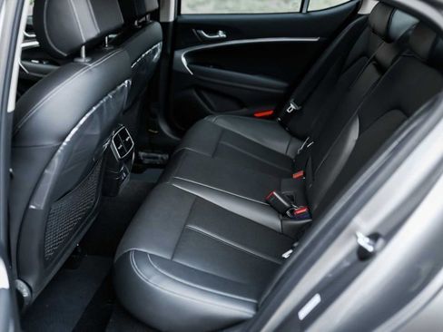 New 2026 Genesis G70 2.5T image 9